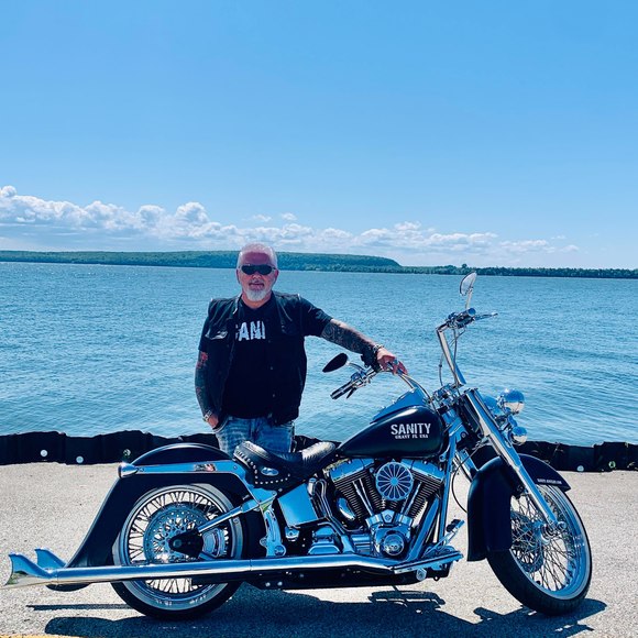 Meet your Posher, Mark - Picture 1 of 1